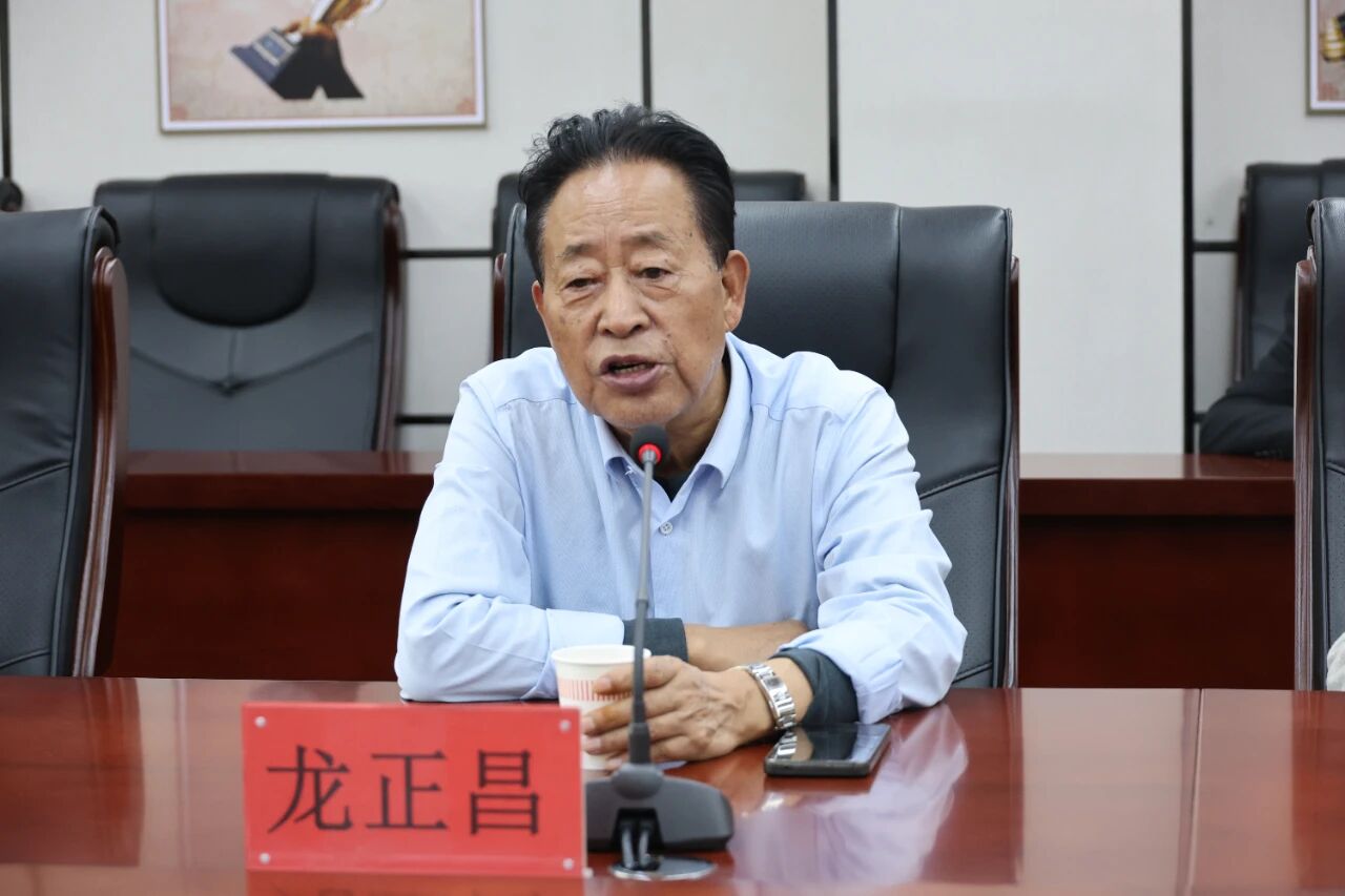 1762241175999043225.jpg 13f5544fd2359fde928f4f668f1c96af.jpg