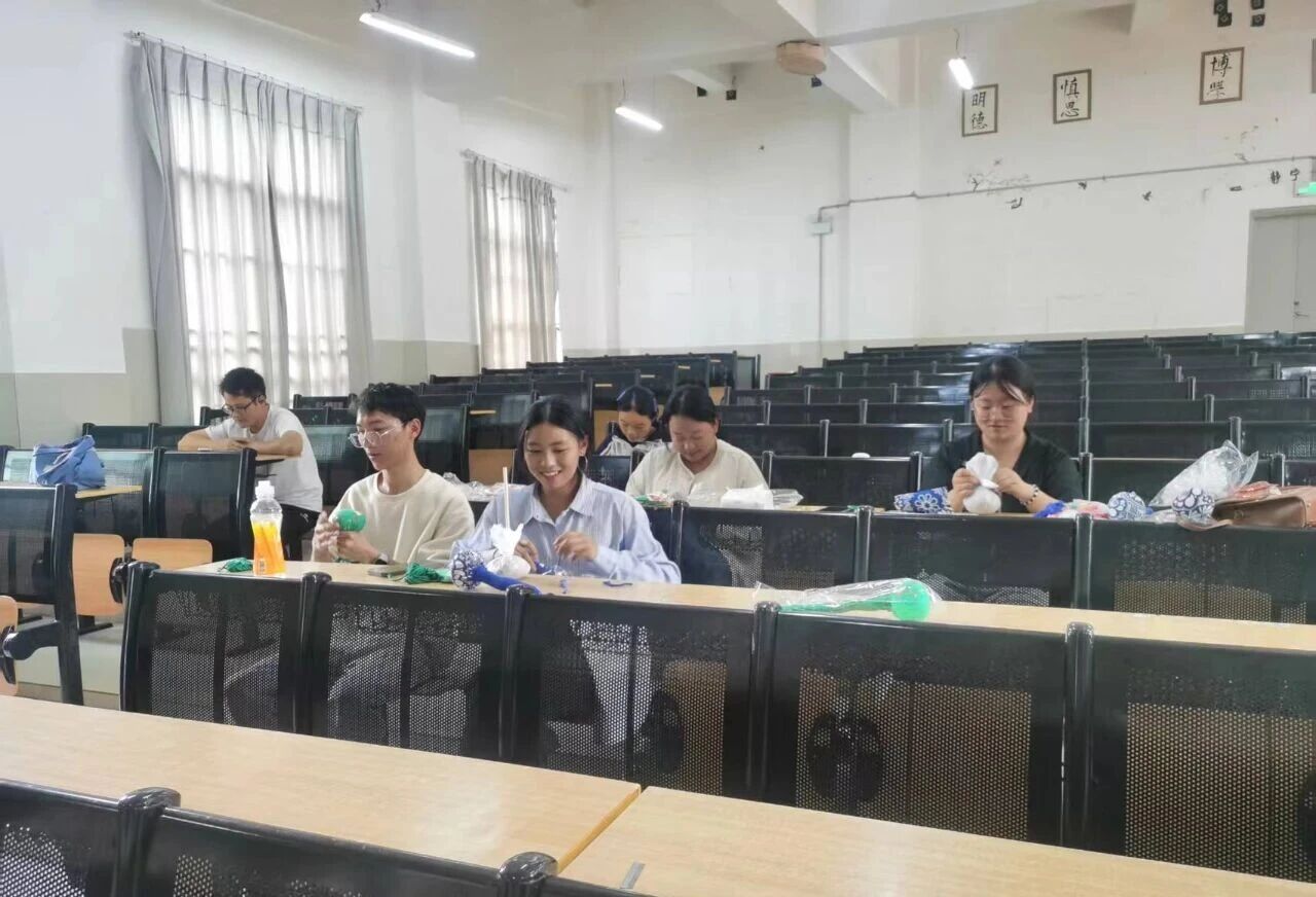 1762246048512057333.jpg edc762da6290594cd79ce702b5b4731e.jpg